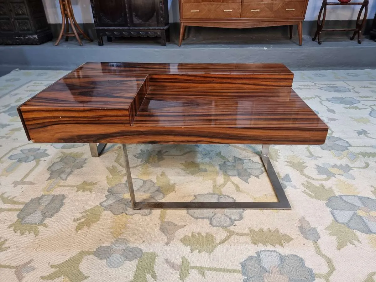 Lotes de muebles, arte y antigüedades rematados por UsáUsado